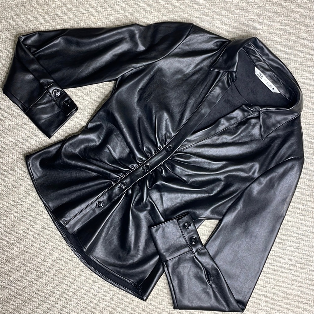 Black Zara Ruched Button Up